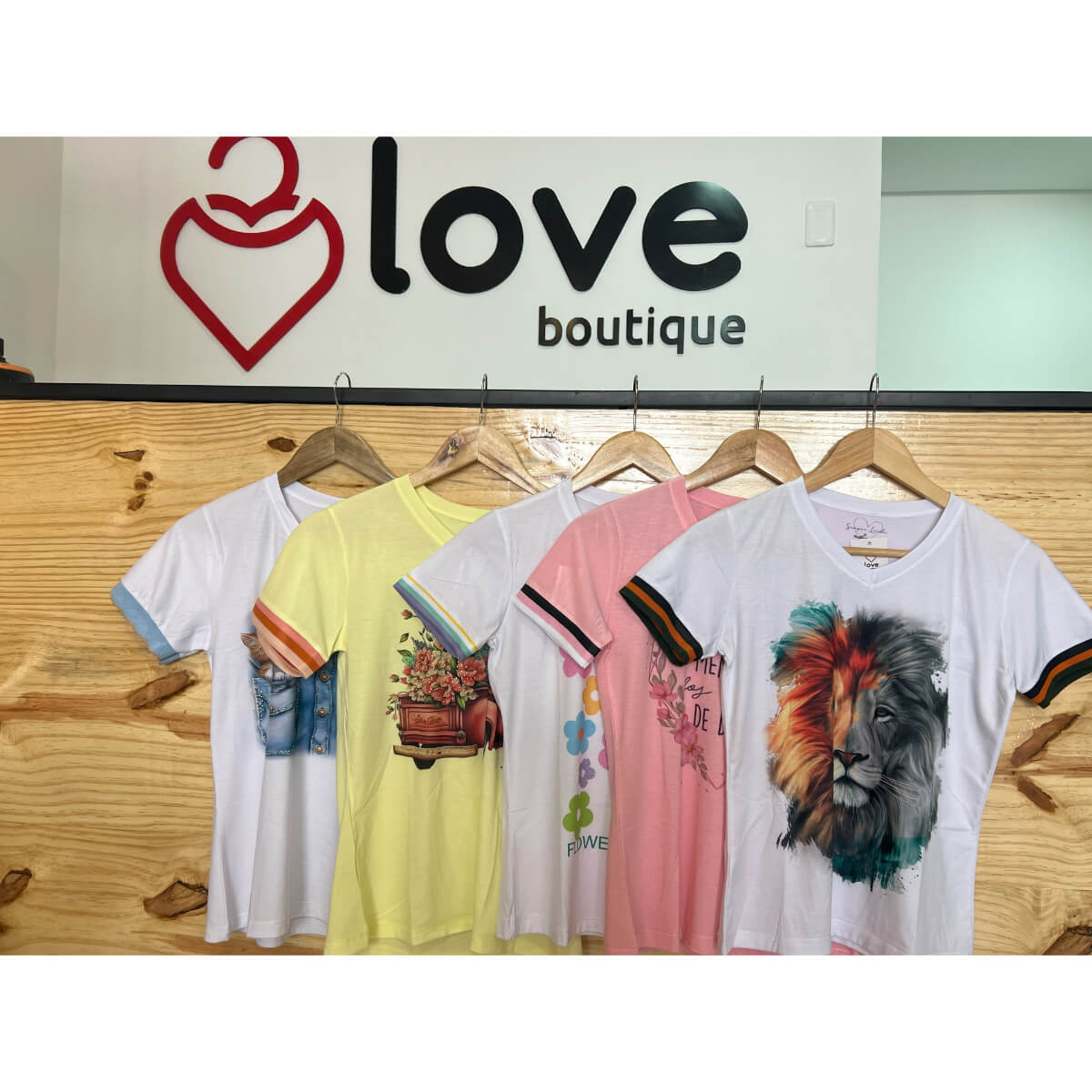 T-Shirt Manga e Punho Ref.1653