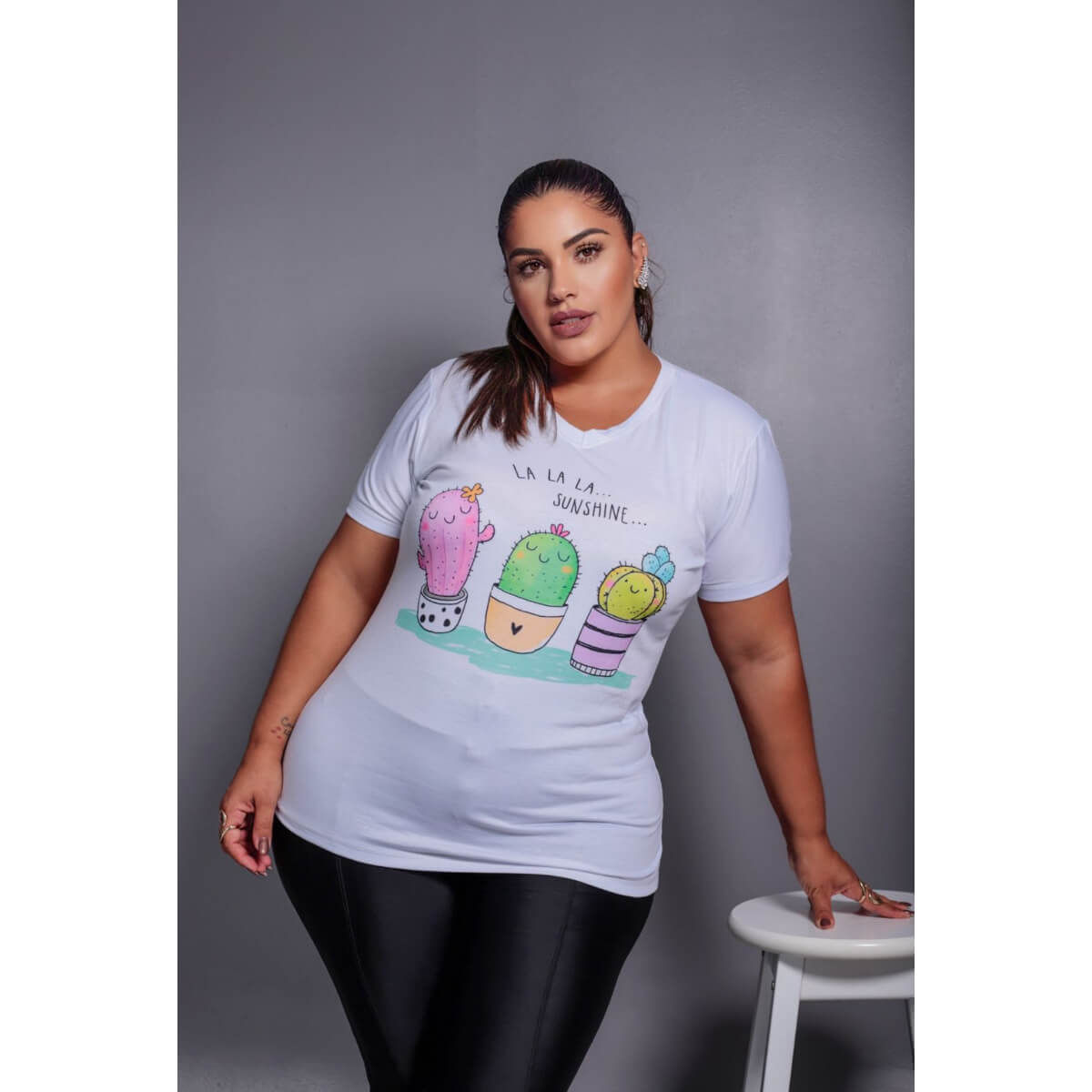 T-Shirt Manga e Punho Plus Size Ref.5536