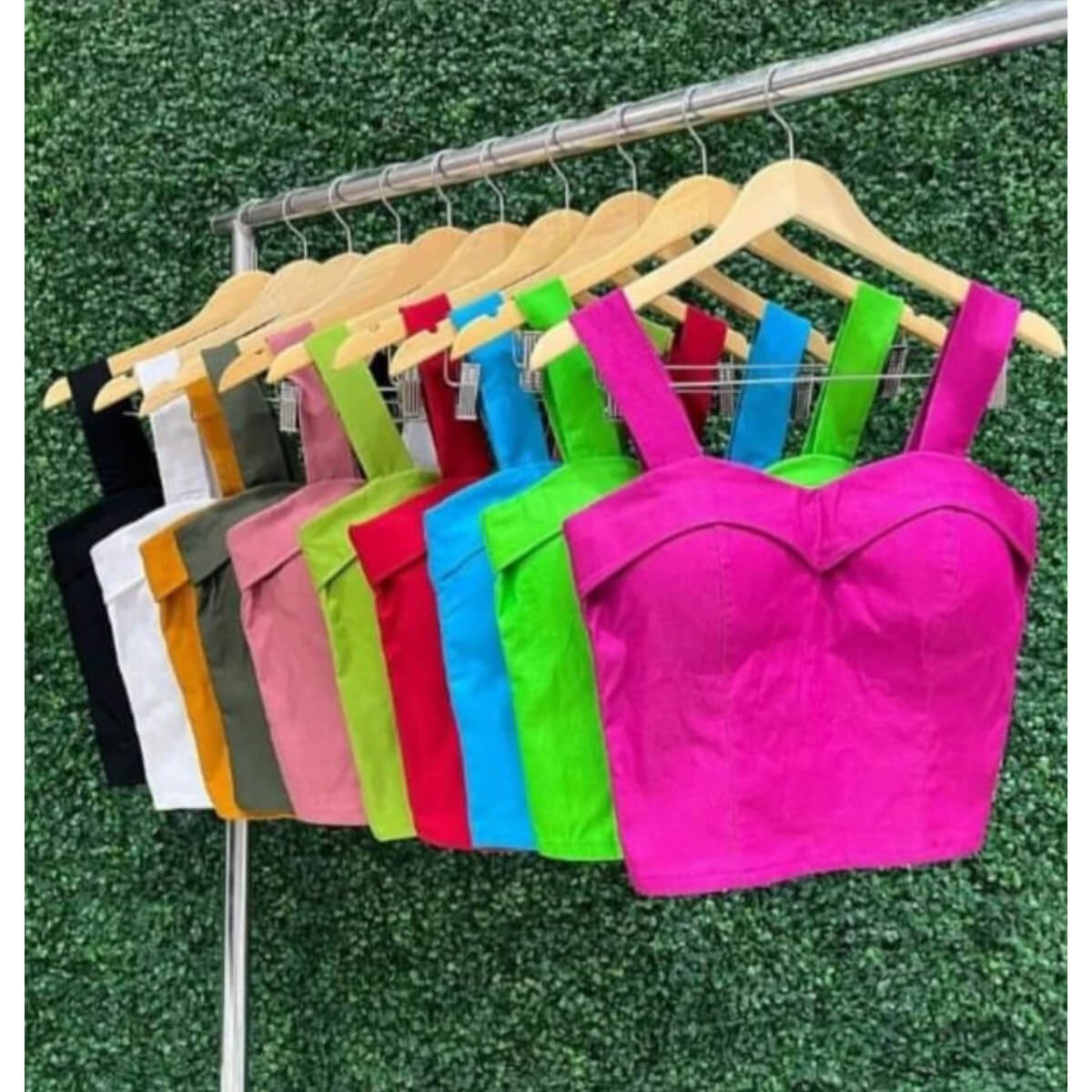 Cropped Liz Ref.1067